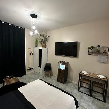 Le Cocon Apartment Reims Exterior photo